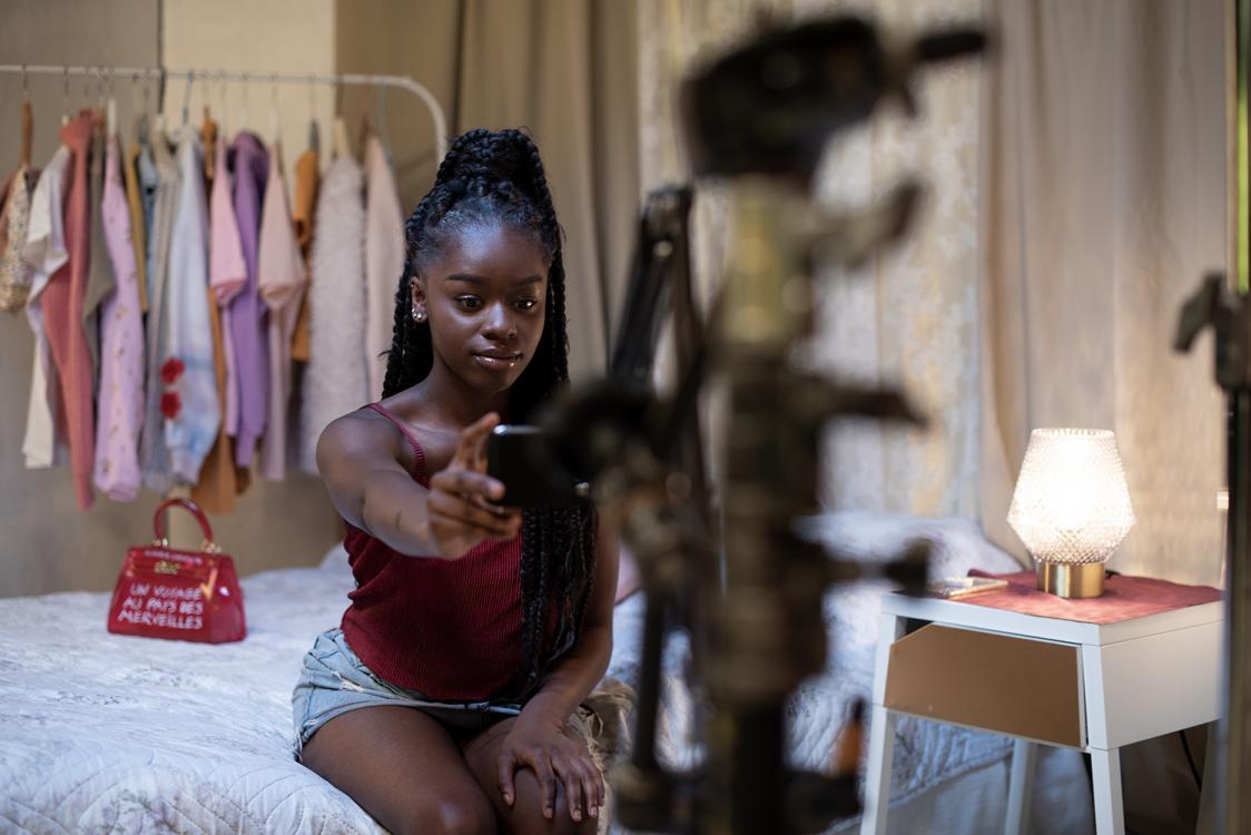 Festival Résistances thématique Ados cherchent futur 2021 25e édition cinéma militant